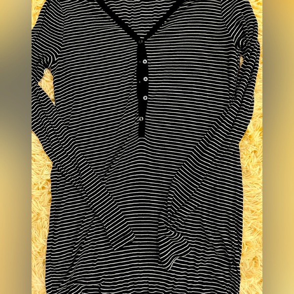 Tunic, long sleeve - Picture 1 of 2